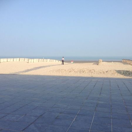 Residentie Hof Van Vlaanderen 尼乌波特 外观 照片