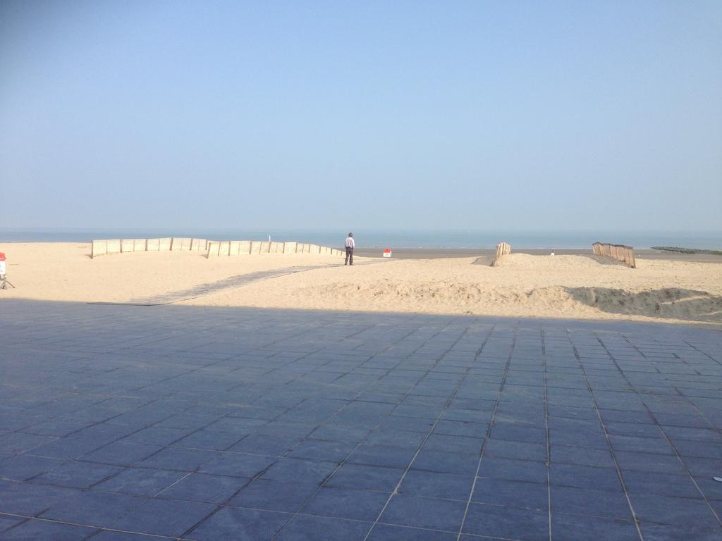 Residentie Hof Van Vlaanderen 尼乌波特 外观 照片