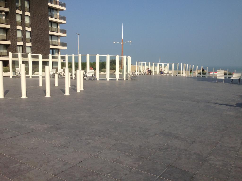 Residentie Hof Van Vlaanderen 尼乌波特 外观 照片