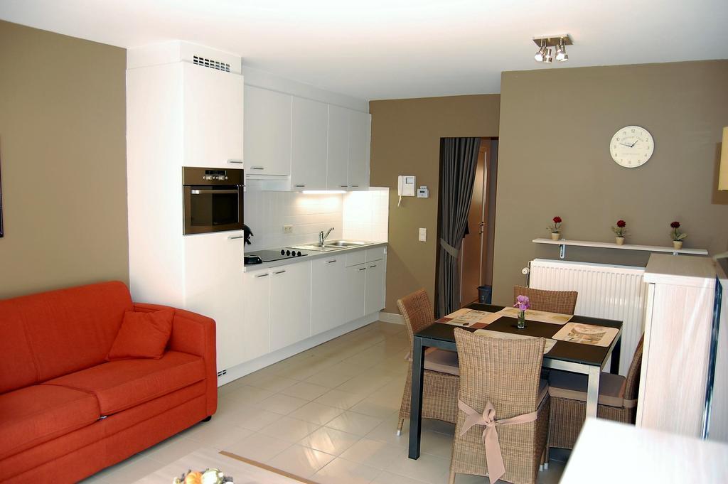 Residentie Hof Van Vlaanderen 尼乌波特 外观 照片